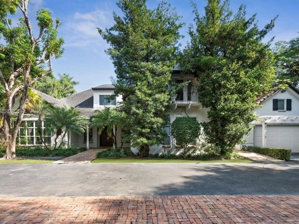 10001 SW 60th Ct , Pinecrest, FL 33156