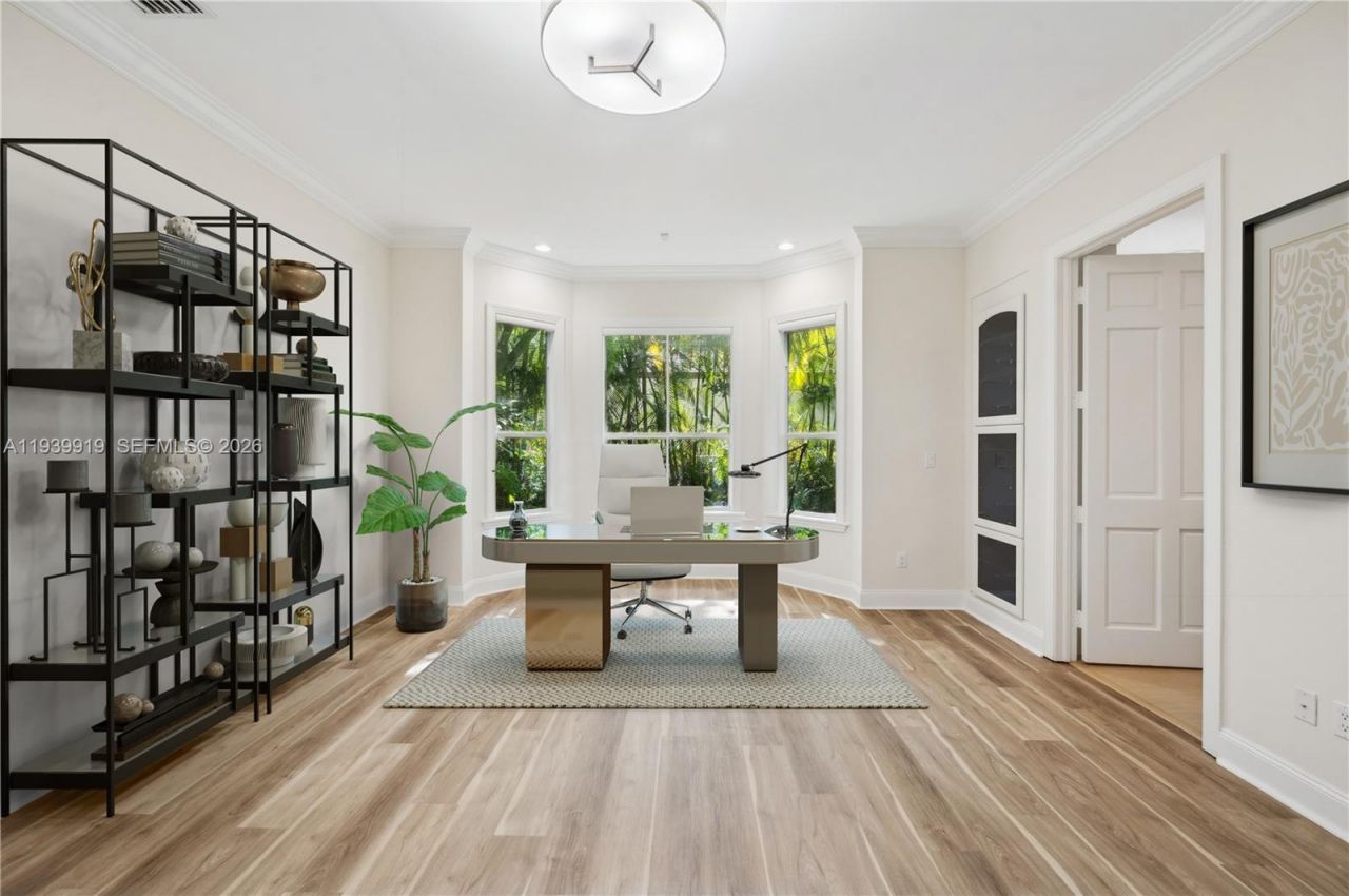 10001 SW 60th Ct, Pinecrest, FL 33156 Photo