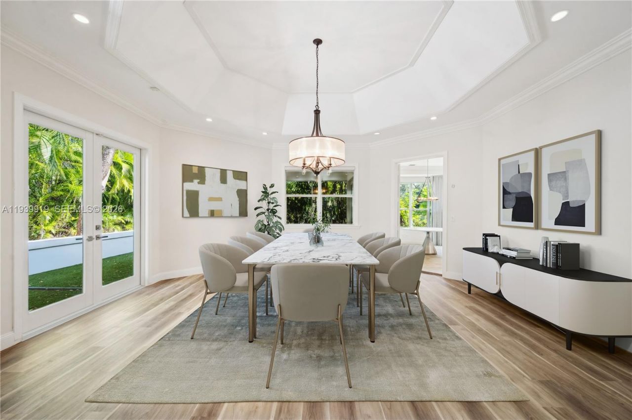 10001 SW 60th Ct, Pinecrest, FL 33156 Photo