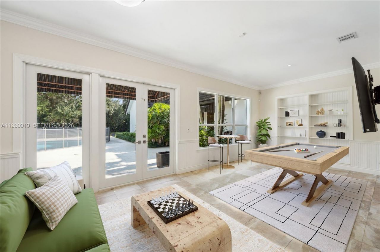 10001 SW 60th Ct, Pinecrest, FL 33156 Photo