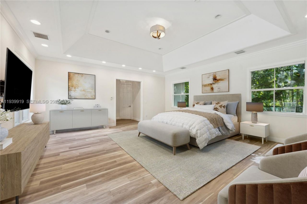 10001 SW 60th Ct, Pinecrest, FL 33156 Photo