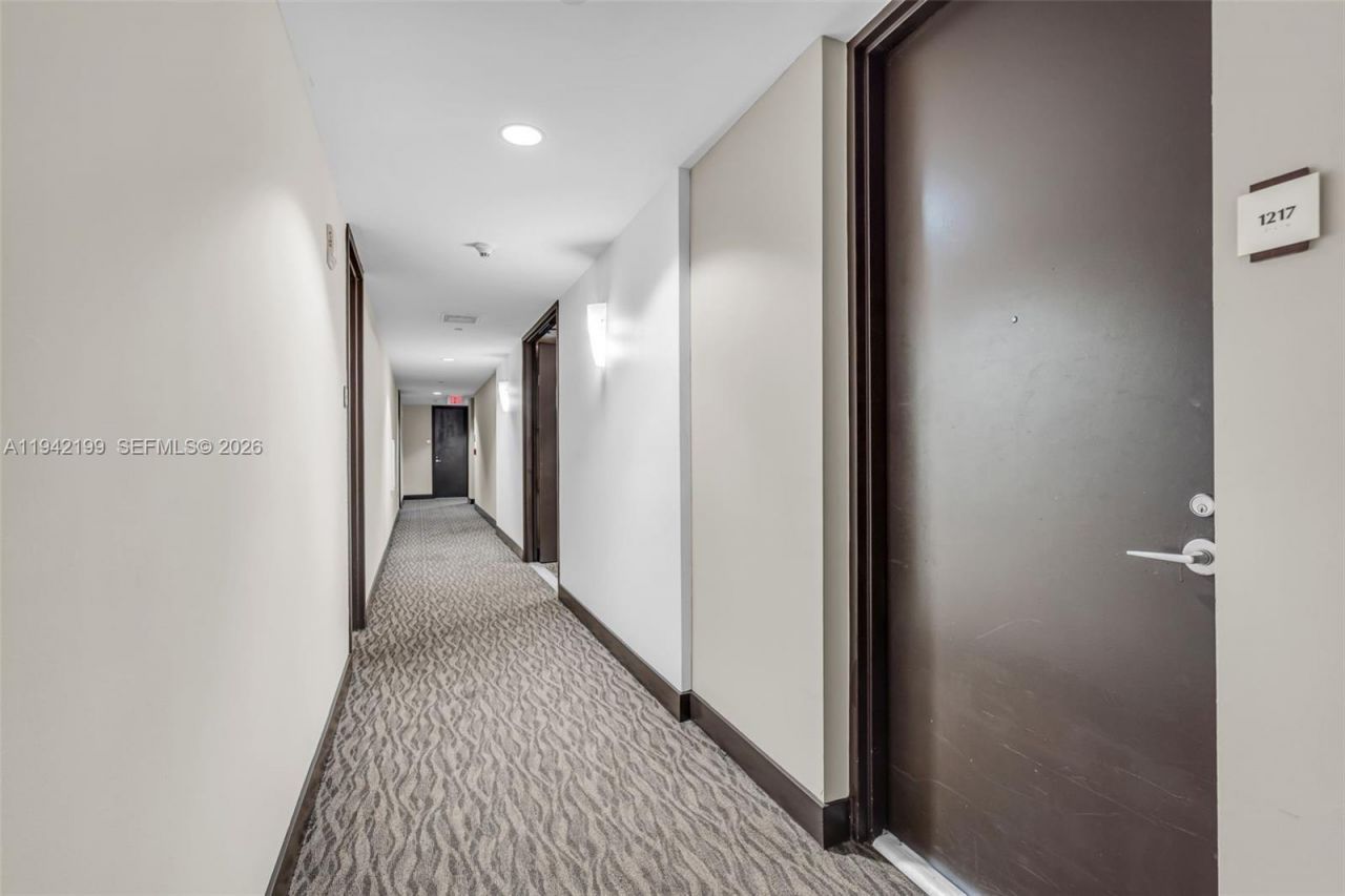 1111 SW 1st Ave, Unit 1217-N, Miami, FL 33130 Photo