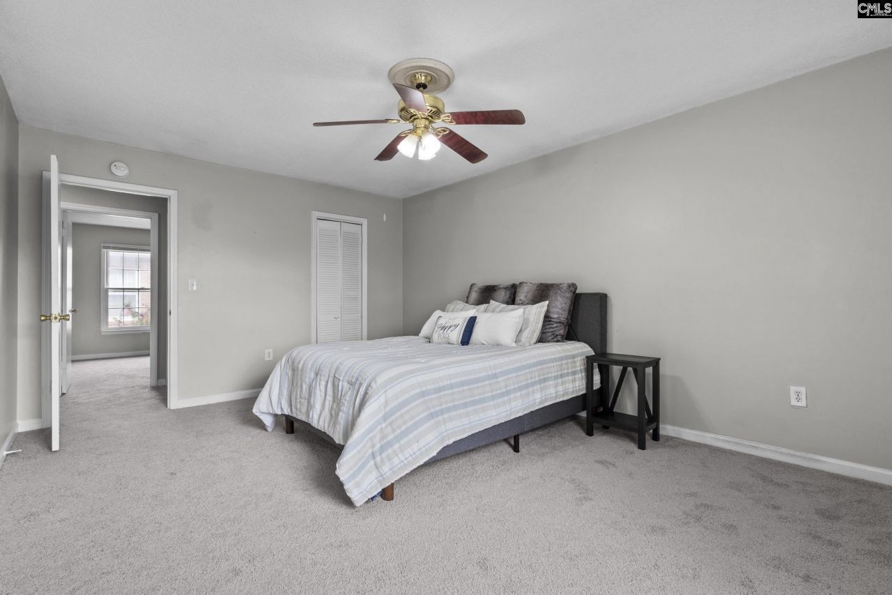 5516 Lakeshore Drive Photo 13