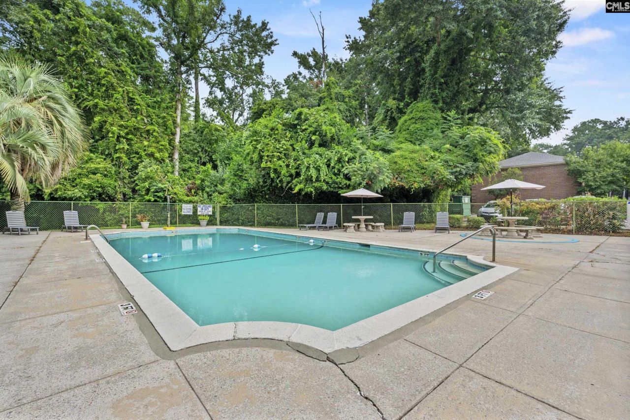 5516 Lakeshore Drive Photo 21