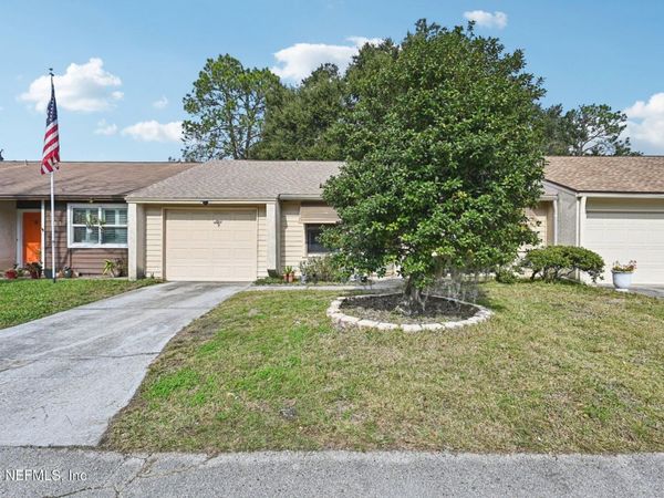 3371 DONZI Way W, Jacksonville, FL 32223