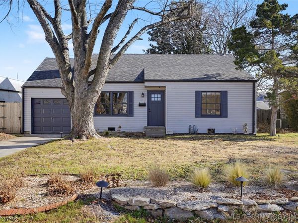 1111 S Vandalia Avenue, Tulsa, OK 74112