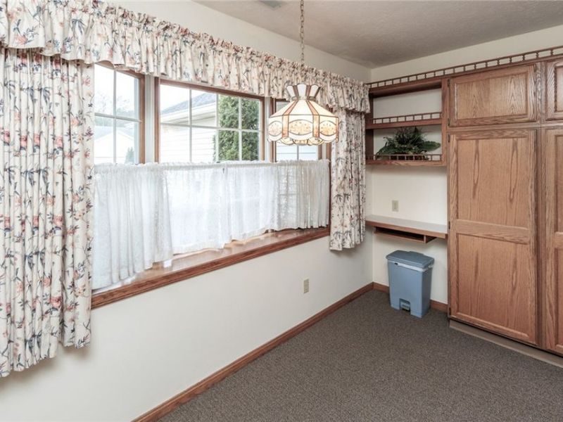 743 Bent Creek Drive, Wadsworth, OH 44281 Photo 3