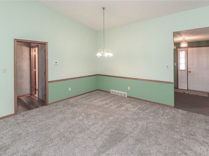 743 Bent Creek Drive, Wadsworth, OH 44281 Photo 7