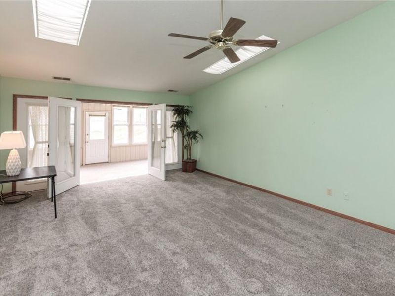 743 Bent Creek Drive, Wadsworth, OH 44281 Photo 8