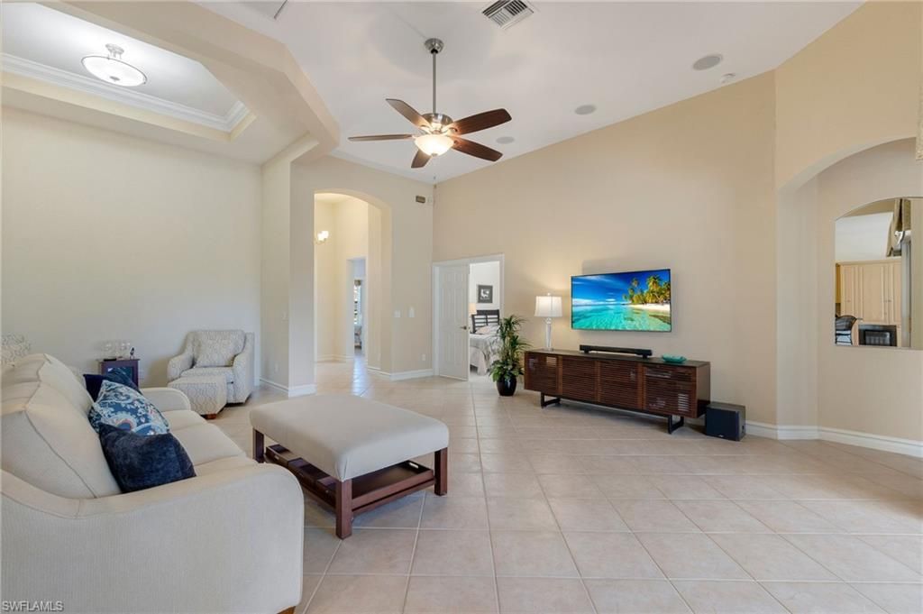 20000 Seadale Ct, Estero, FL 33928 Photo