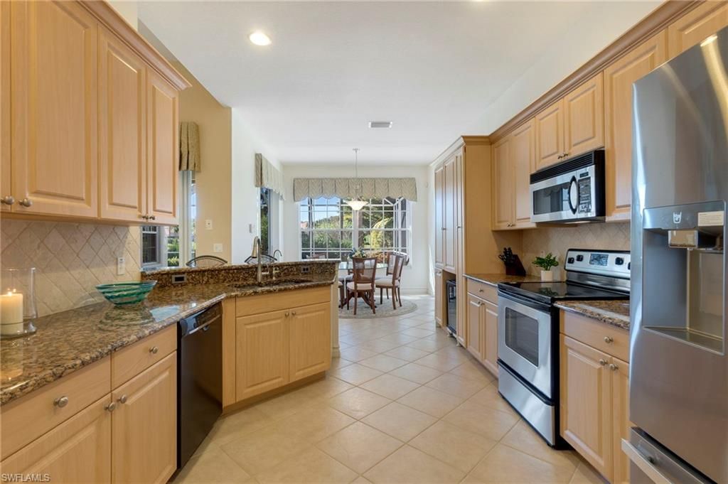 20000 Seadale Ct, Estero, FL 33928 Photo