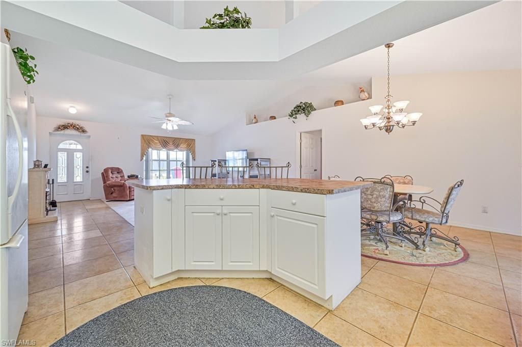 1214 NE 14th Pl, Cape Coral, FL 33909 Photo