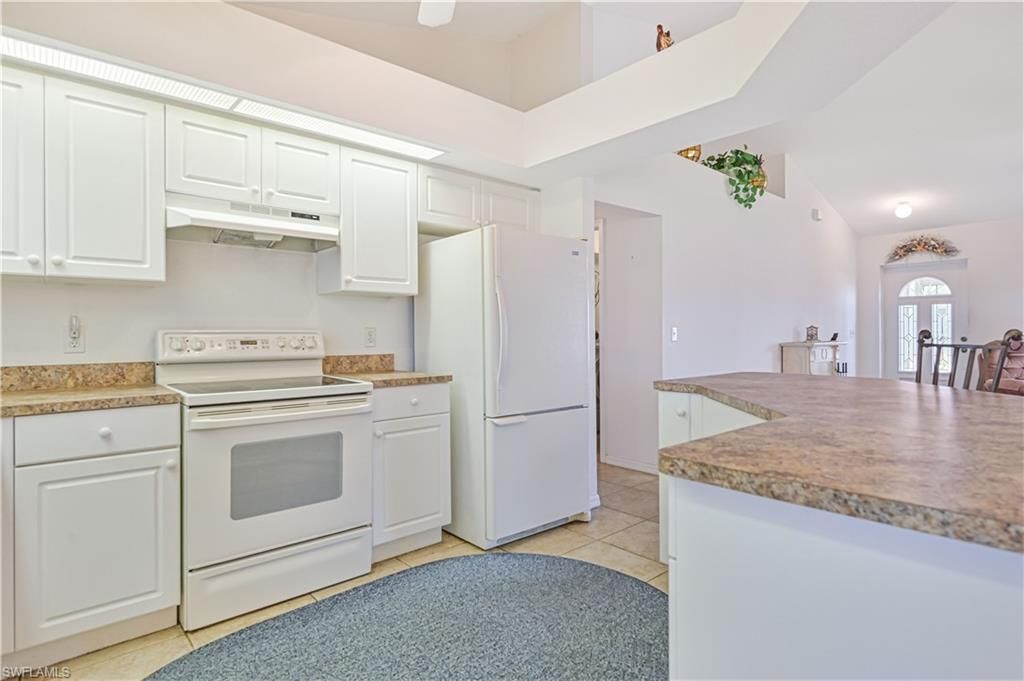 1214 NE 14th Pl, Cape Coral, FL 33909 Photo