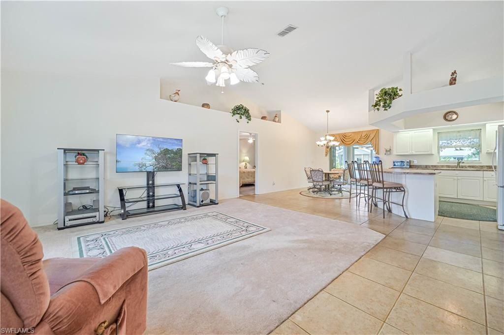 1214 NE 14th Pl, Cape Coral, FL 33909 Photo