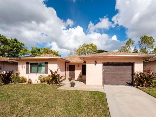 14632 Bonaire Boulevard, Delray Beach, FL 33446