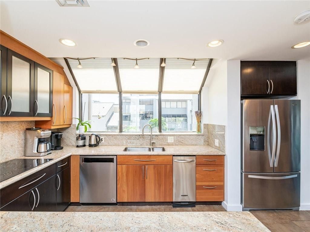 33 Port Side Drive, Unit 33C, Fort Lauderdale, FL 33316 Photo