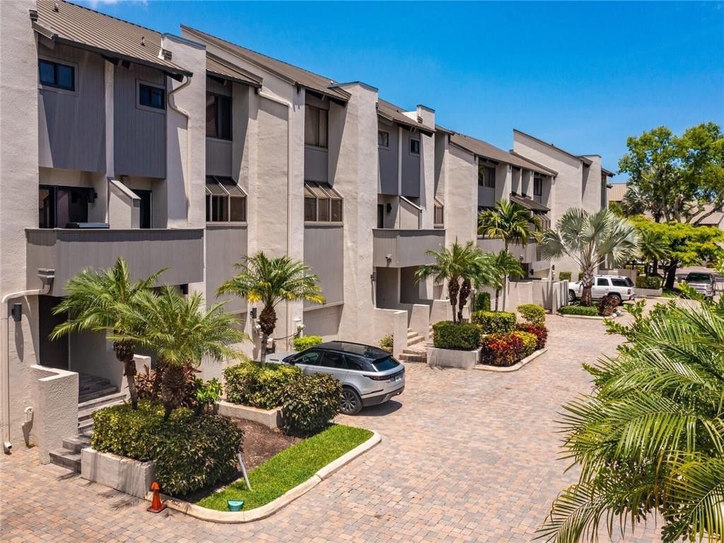 33 Port Side Drive, Unit 33C, Fort Lauderdale, FL 33316 Photo