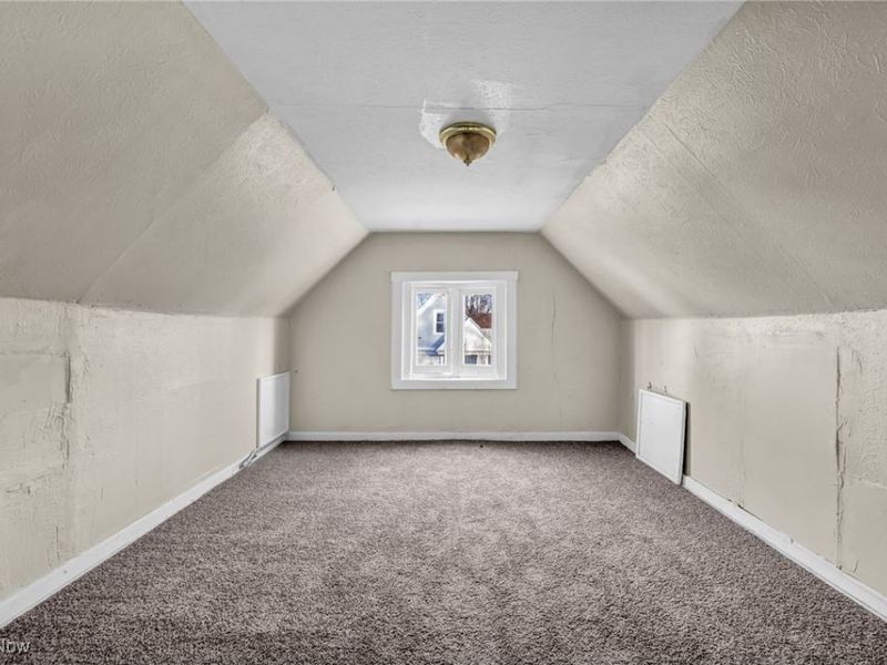 8110 Melrose Avenue, Cleveland, OH 44103 Photo 20