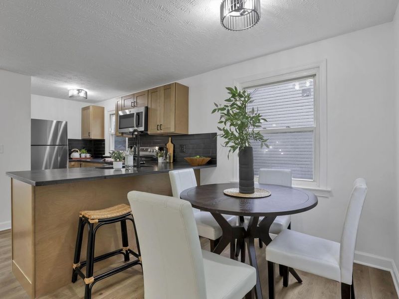 430 S James Road, Columbus, OH 43213 Photo 4