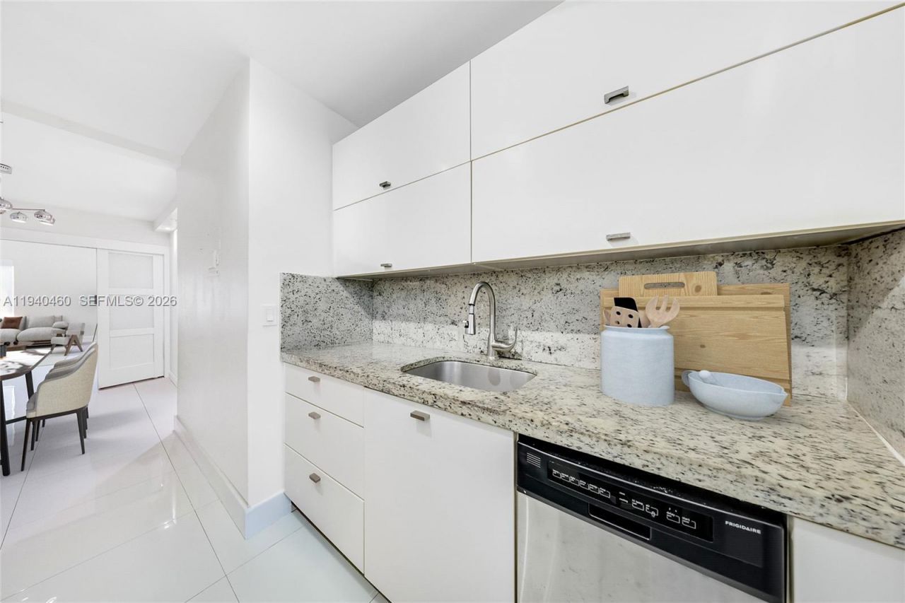 1135 Euclid Ave, Unit 101, Miami Beach, FL 33139 Photo