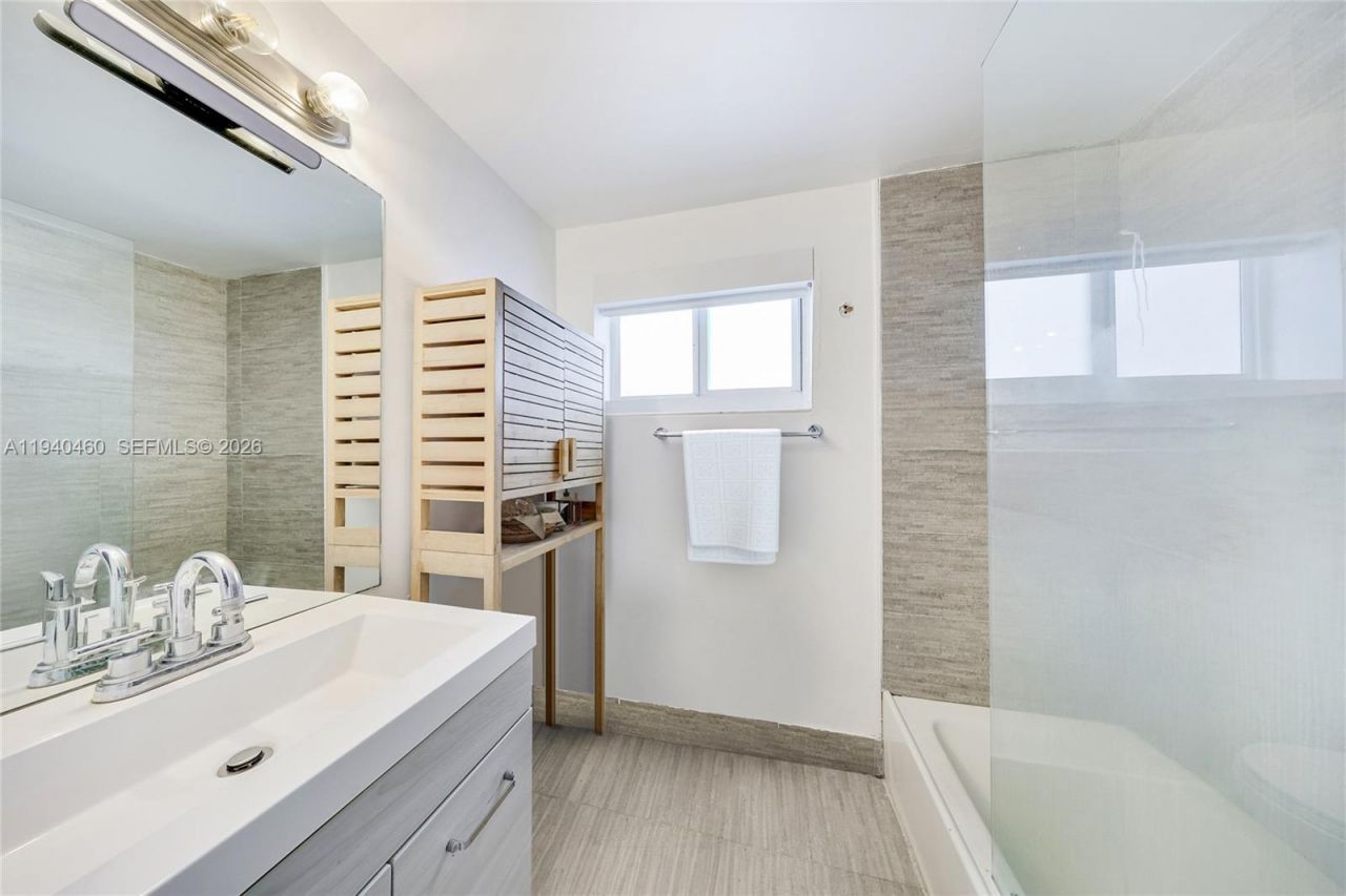 1135 Euclid Ave, Unit 101, Miami Beach, FL 33139 Photo