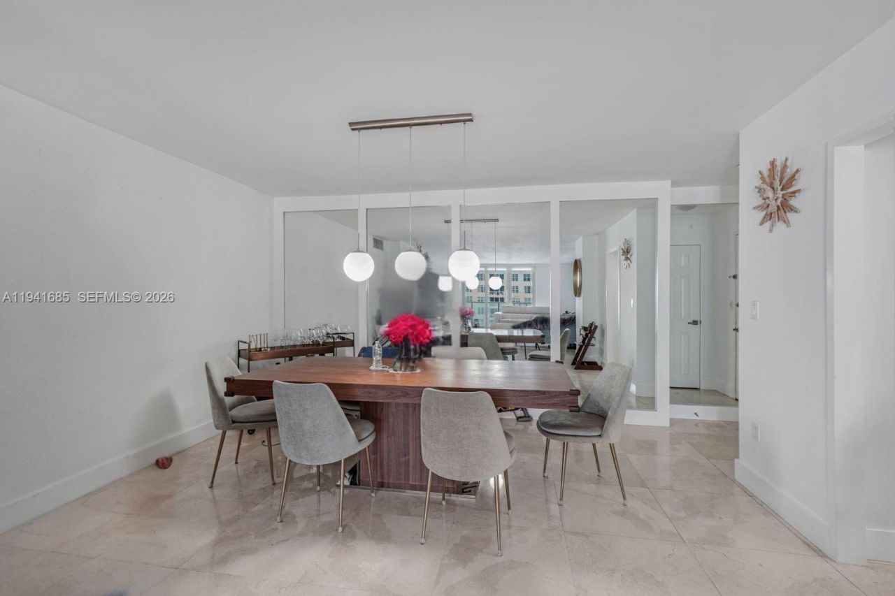 5701 Collins Ave, Unit 1415, Miami Beach, FL 33140 Photo