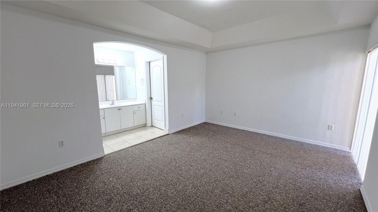 22821 SW 88 Pl, Unit 14-20, Cutler Bay, FL 33190 Photo