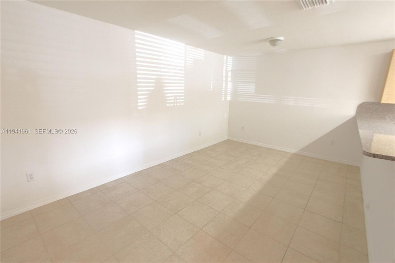 22821 SW 88 Pl, Unit 14-20, Cutler Bay, FL 33190 Photo