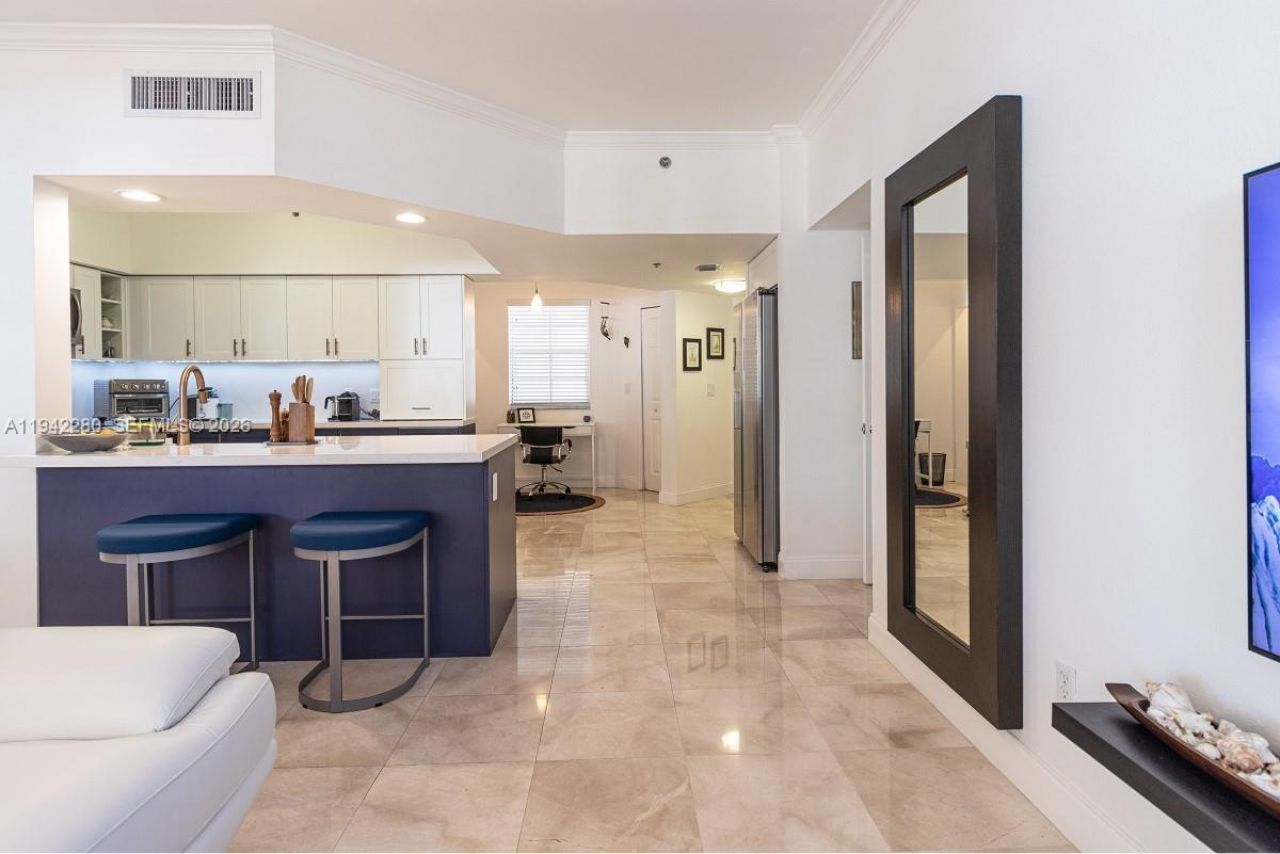 3165 NE 184th St, Unit 6206, Aventura, FL 33160 Photo