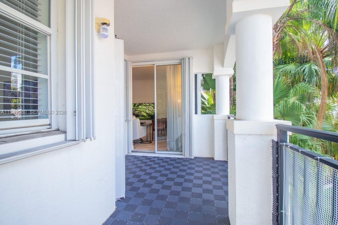 3165 NE 184th St, Unit 6206, Aventura, FL 33160 Photo