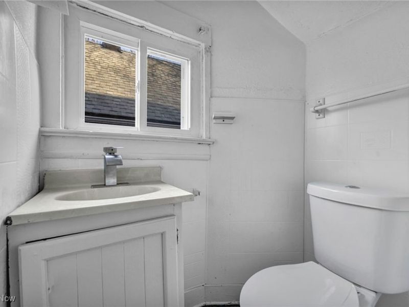 709 E 126th Street, Cleveland, OH 44108 Photo 42