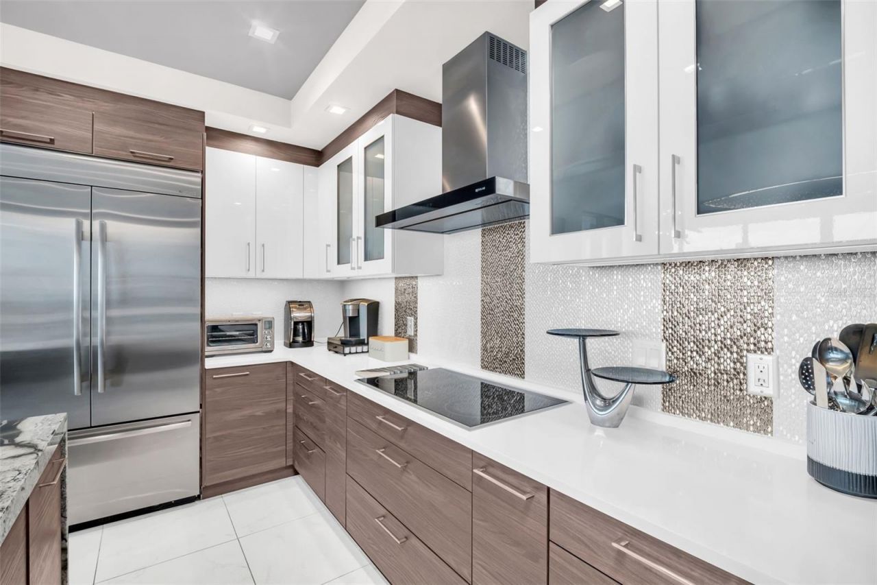 100 1st Avenue N, Unit 901, Saint Petersburg, FL 33701 Photo