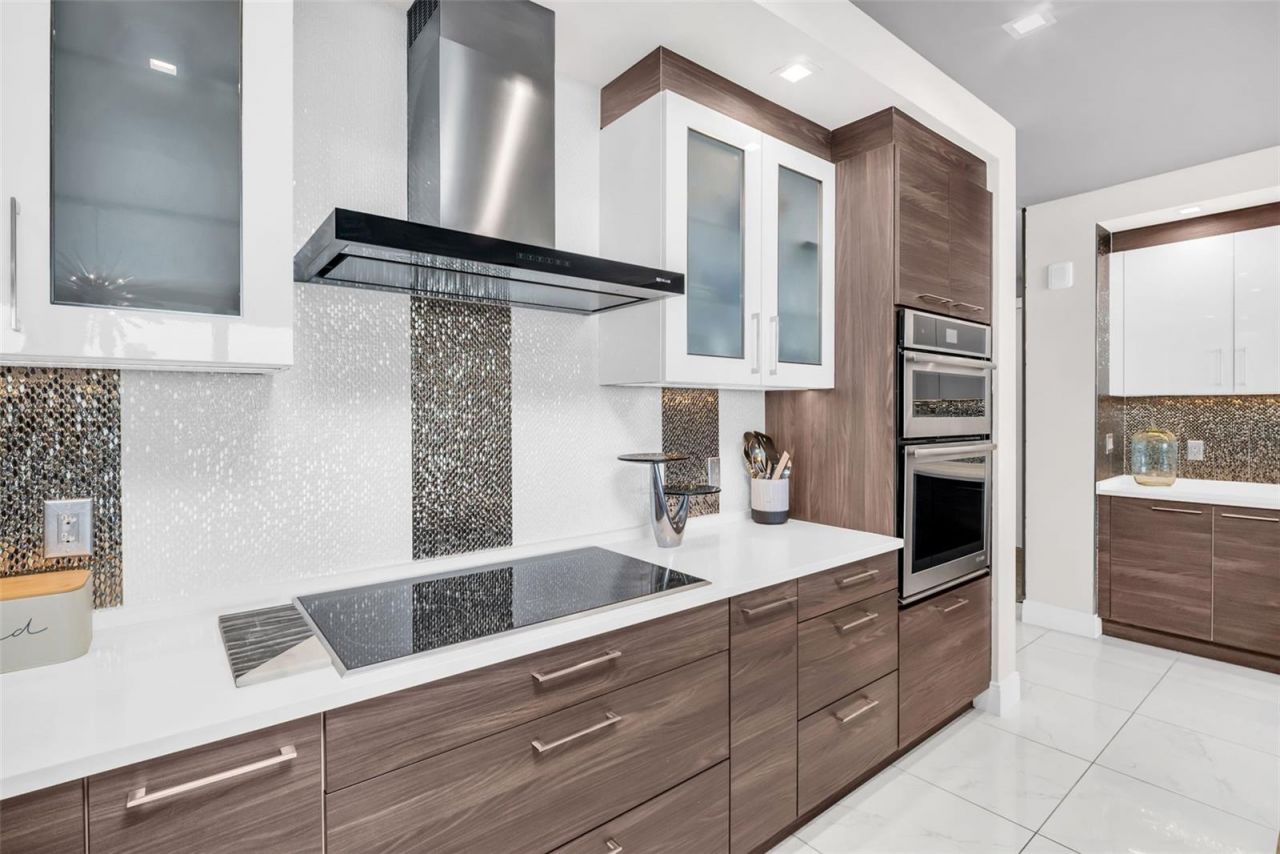 100 1st Avenue N, Unit 901, Saint Petersburg, FL 33701 Photo