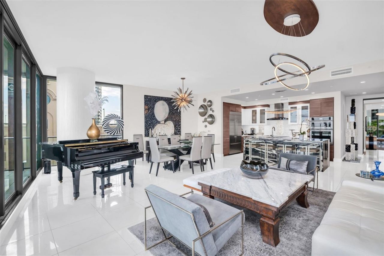 100 1st Avenue N, Unit 901, Saint Petersburg, FL 33701 Photo