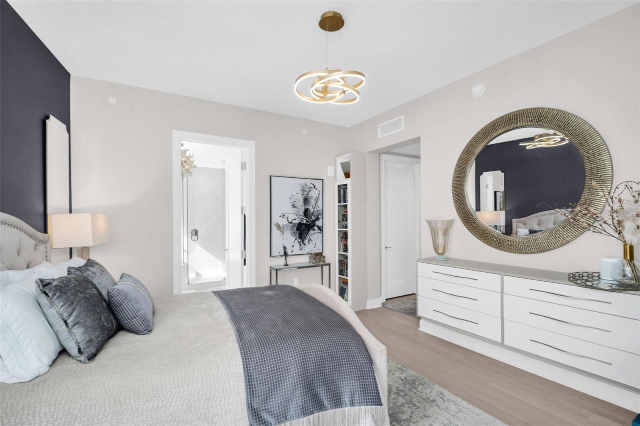 100 1st Avenue N, Unit 901, Saint Petersburg, FL 33701 Photo