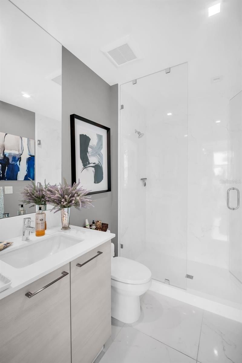 100 1st Avenue N, Unit 901, Saint Petersburg, FL 33701 Photo