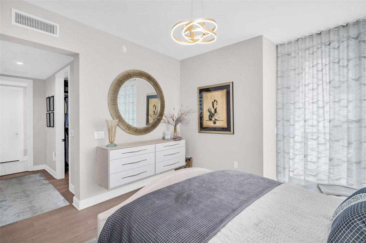 100 1st Avenue N, Unit 901, Saint Petersburg, FL 33701 Photo