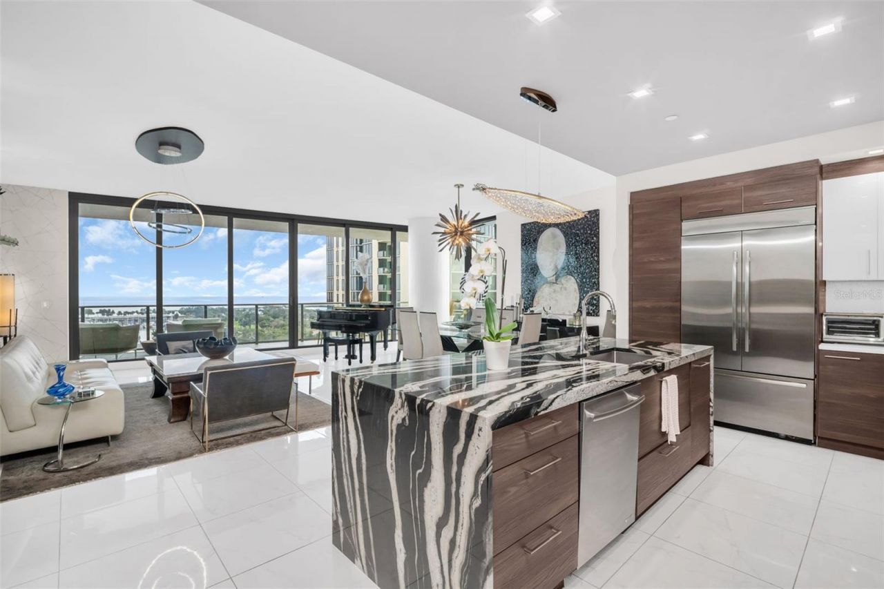 100 1st Avenue N, Unit 901, Saint Petersburg, FL 33701 Photo