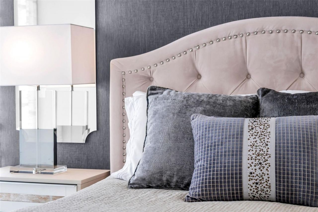 100 1st Avenue N, Unit 901, Saint Petersburg, FL 33701 Photo