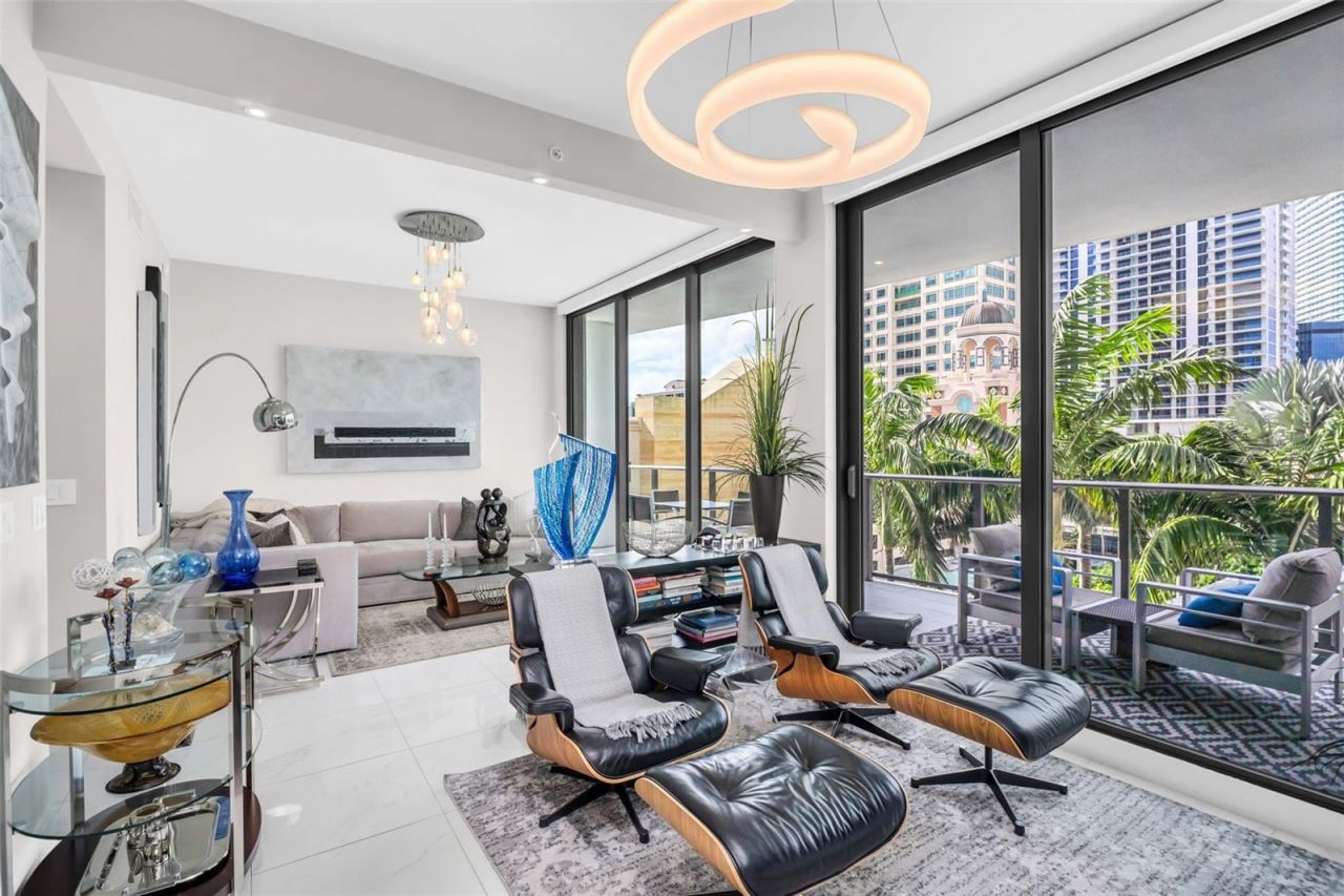 100 1st Avenue N, Unit 901, Saint Petersburg, FL 33701 Photo