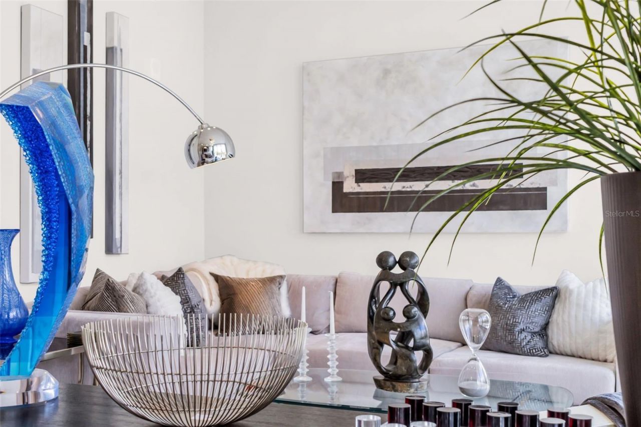 100 1st Avenue N, Unit 901, Saint Petersburg, FL 33701 Photo