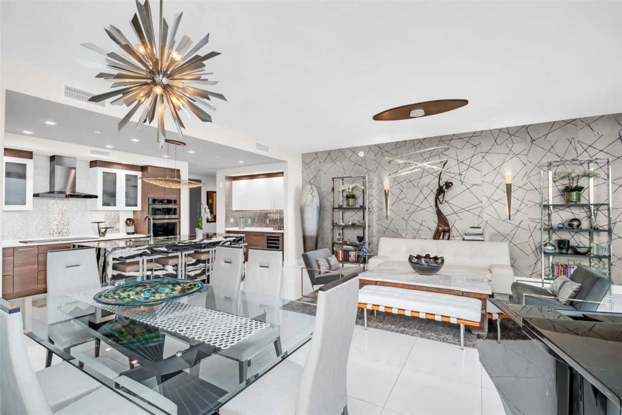 100 1st Avenue N, Unit 901, Saint Petersburg, FL 33701 Photo