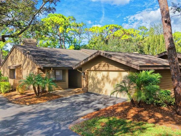 4651 CHANDLERS FORDE, Unit 34, SARASOTA, FL 34235