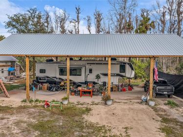 2331 WACCASSA ST, GENEVA, FL 32732