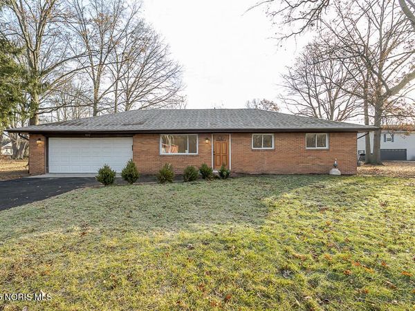 935 Raymil Road, Holland, OH 43528