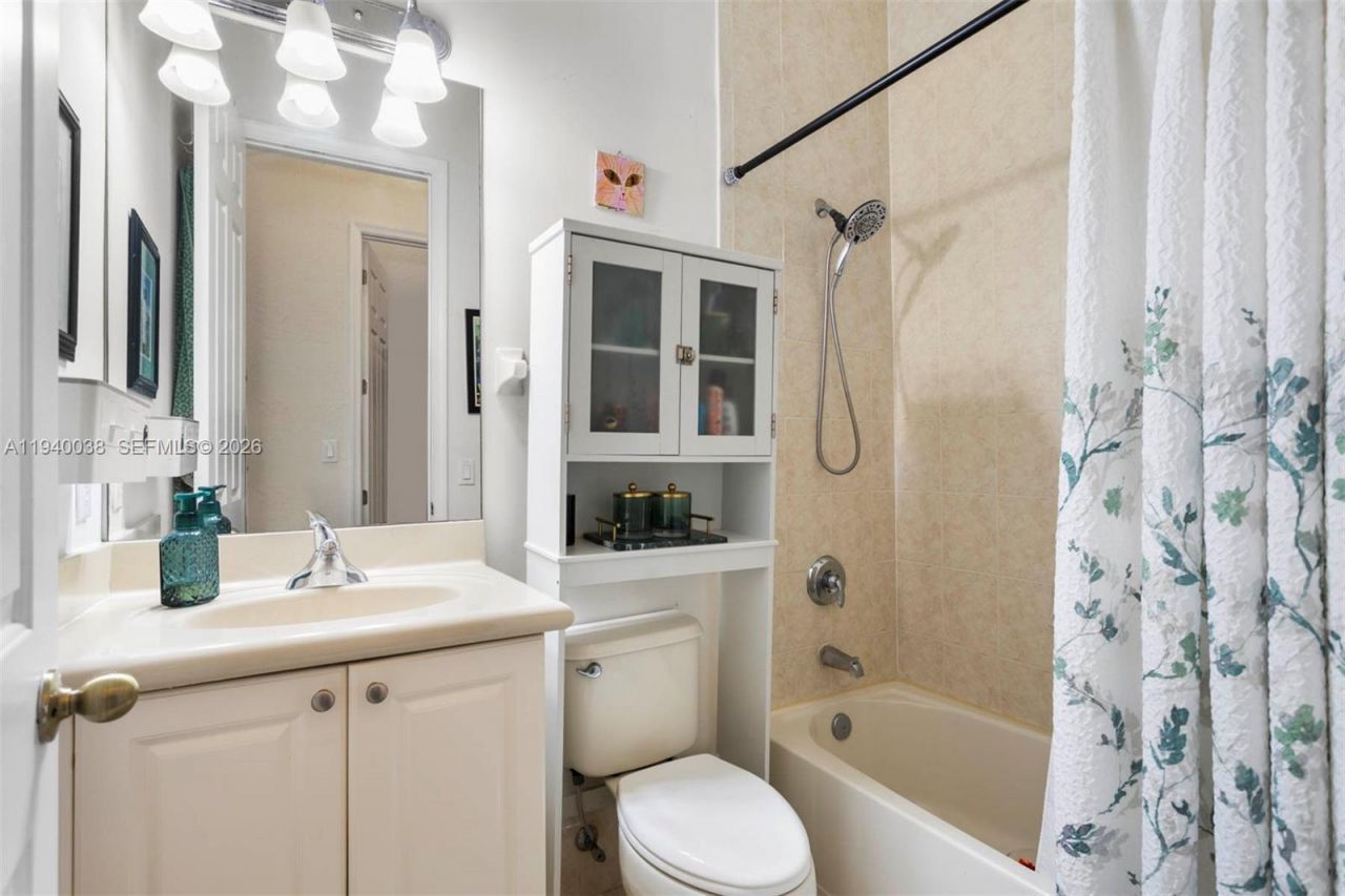 7666 SW 193rd Ln, Cutler Bay, FL 33157 Photo