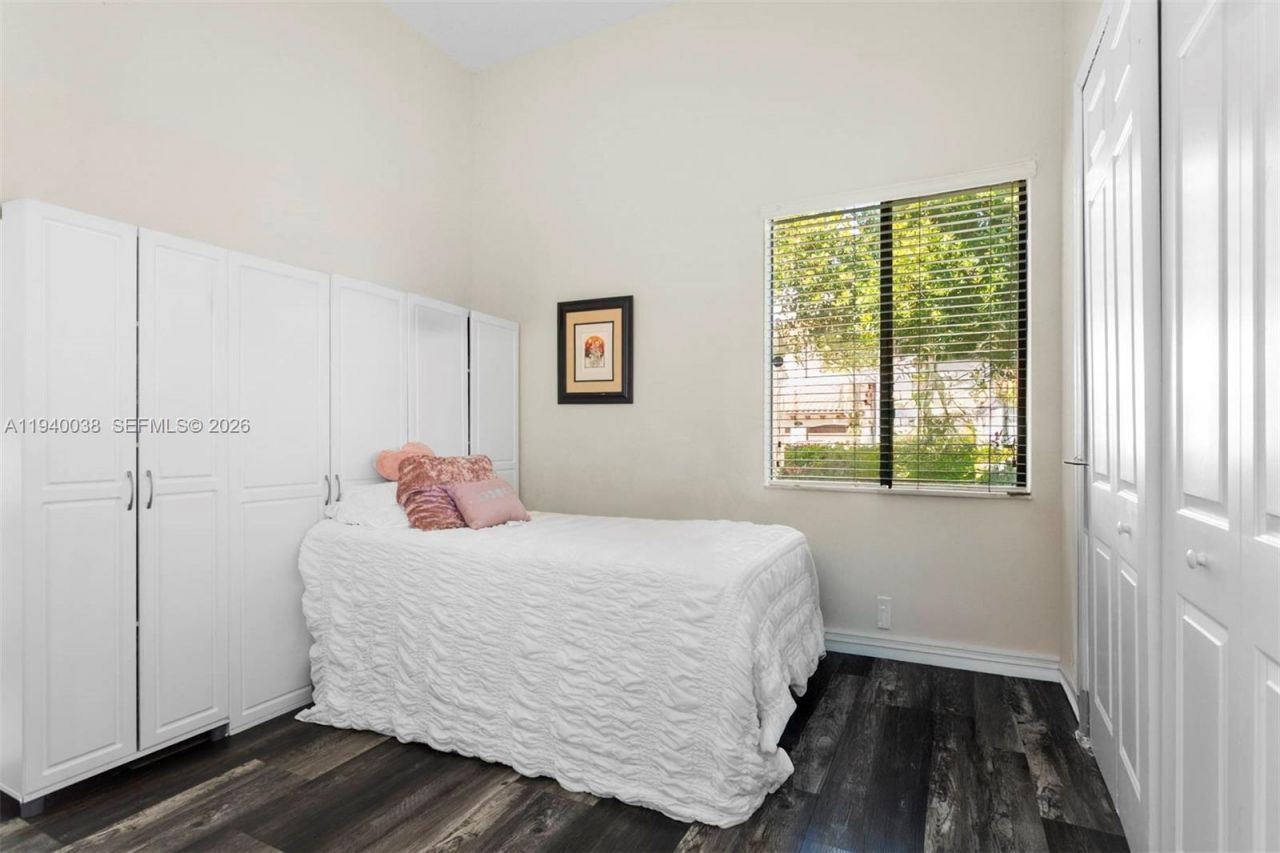 7666 SW 193rd Ln, Cutler Bay, FL 33157 Photo