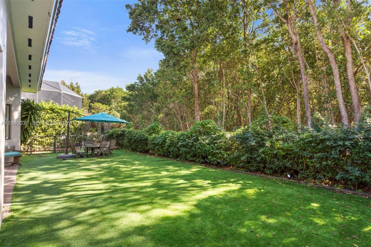 7666 SW 193rd Ln, Cutler Bay, FL 33157 Photo