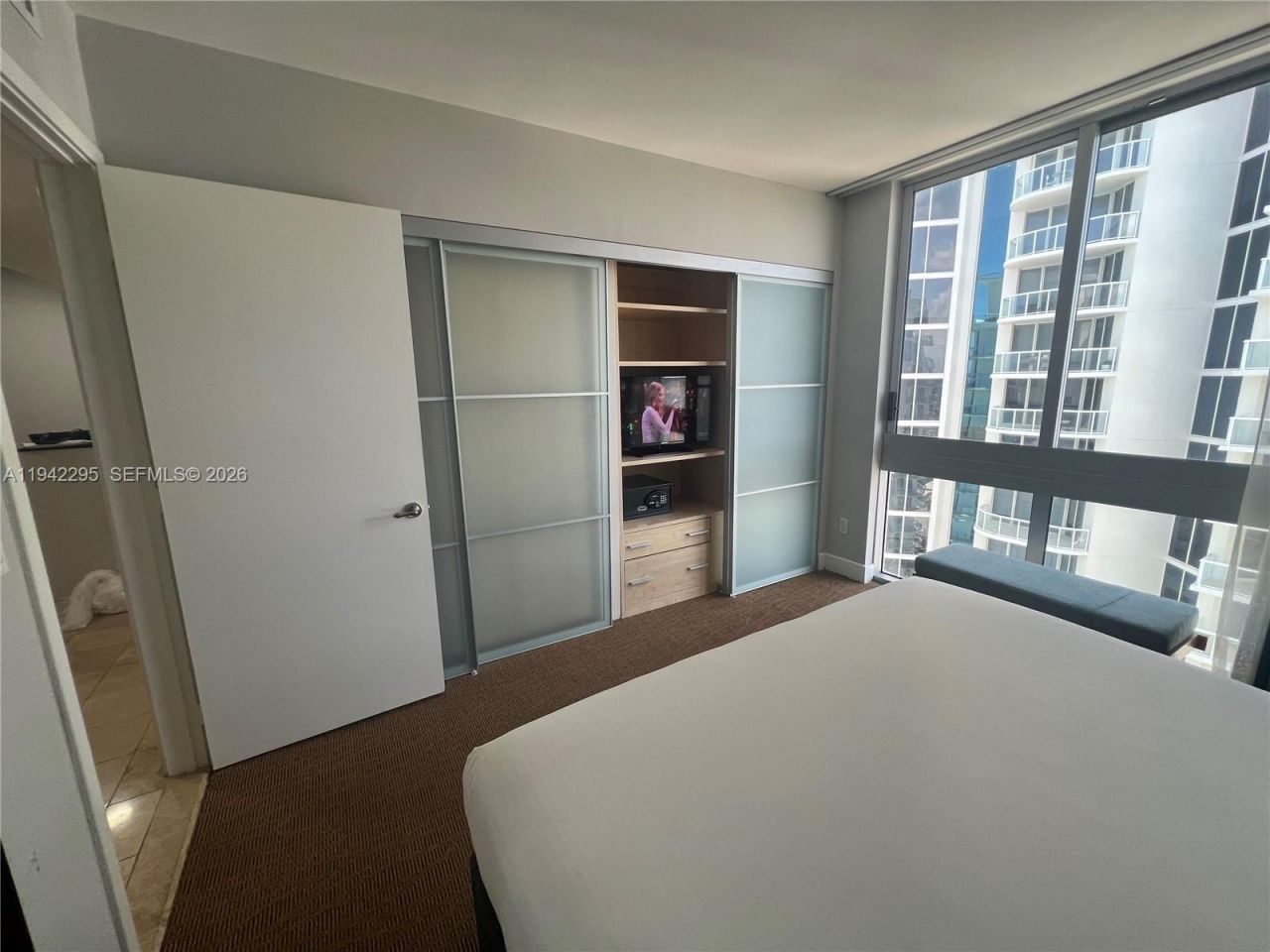 18683 Collins Ave, Unit 2510, Sunny Isles Beach, FL 33160 Photo