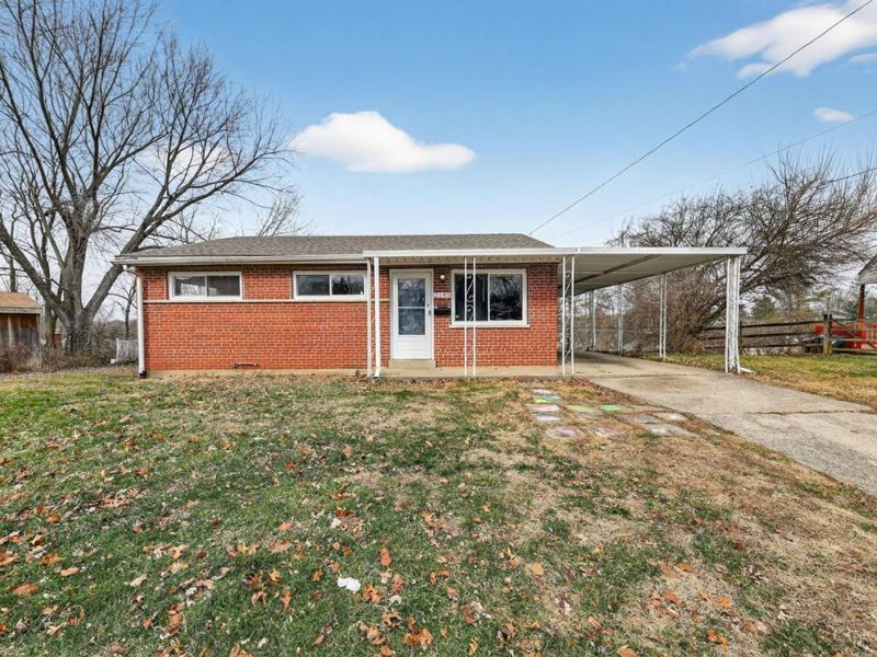 2195 Woodmere Court, Green Township, OH 45238 Photo 3